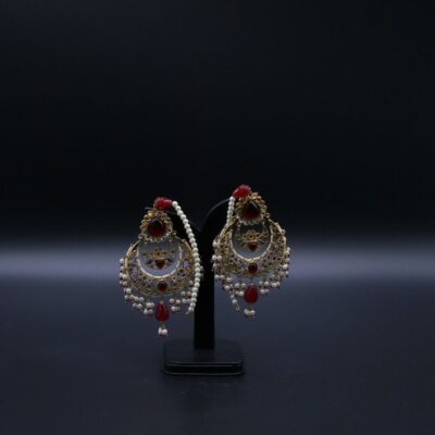 Skylar Vintage Gold Small Long Pendant in Orange Banded Agate