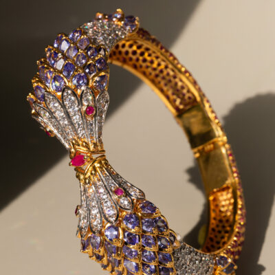 The Majestic Amethyst Plume Bangle